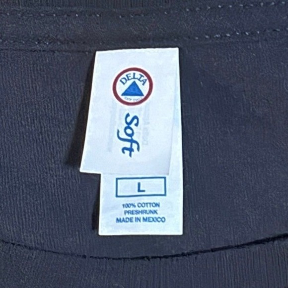 Savannah GA Rhinestone NWOT Graphic T Shirt Black Cotton Blend Womens L - Picture 3 of 3